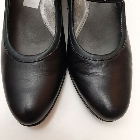 NAOT Almond Toe Classic Mary-Jane Pumps Genuine Leather Black Sz 11 - Picture 5 of 15